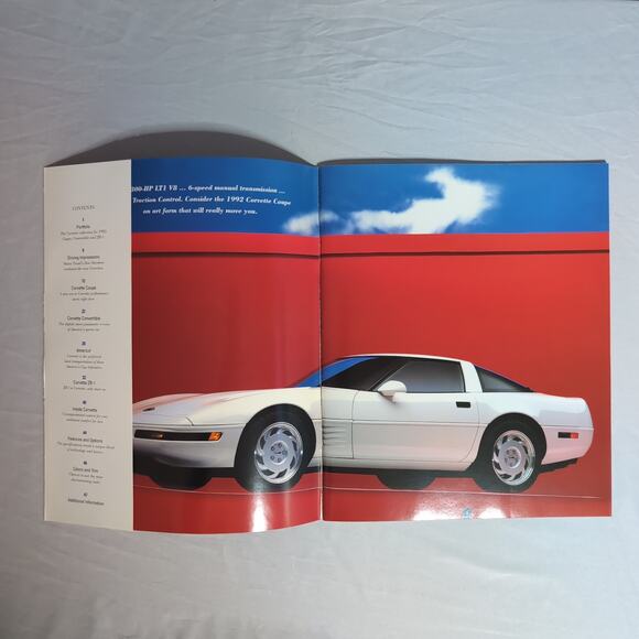 Vintage 1992 Chevrolet Corvette Deluxe Sales Brochure with Envelope - Picture 9 of 10